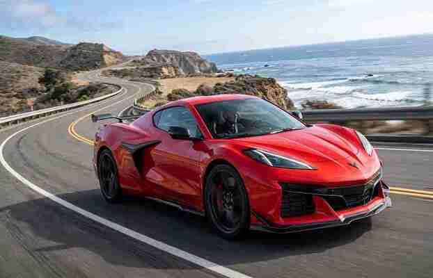 2025 Chevrolet Corvette sports car exterior showcasing sleek aerodynamic design and mid-engine styling